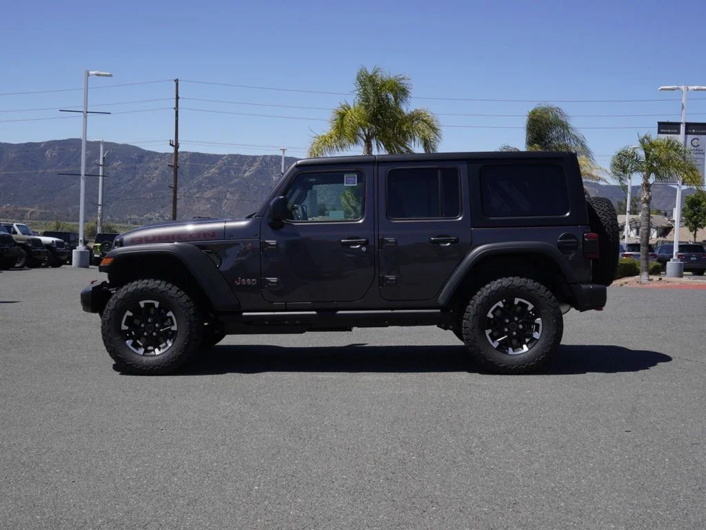New 2026 Granite Crystal Metallic Clear-Coat Exterior Paint Jeep Rubicon image 6