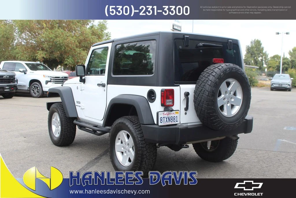 Used 2018 White Jeep Sport image 9