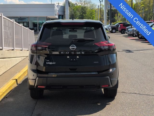 Certified Used 2025 Black Nissan SV image 4