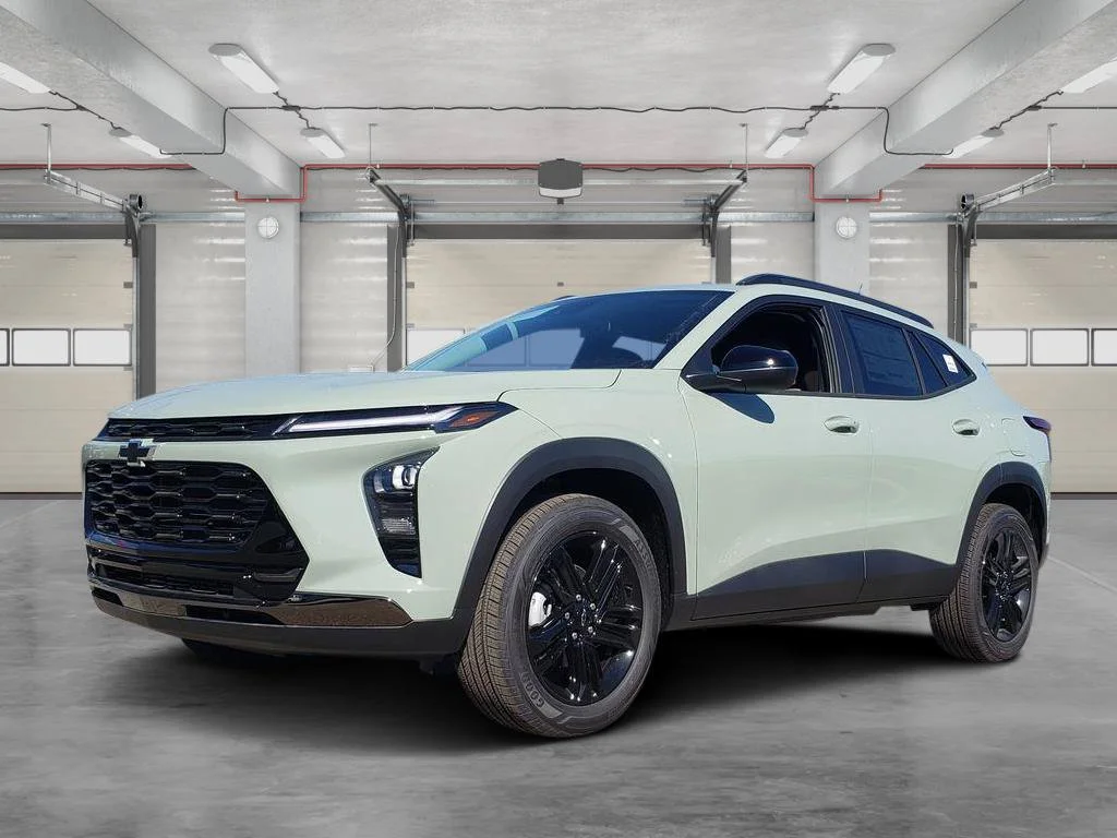 New 2026 Green Chevrolet ACTIV image 8