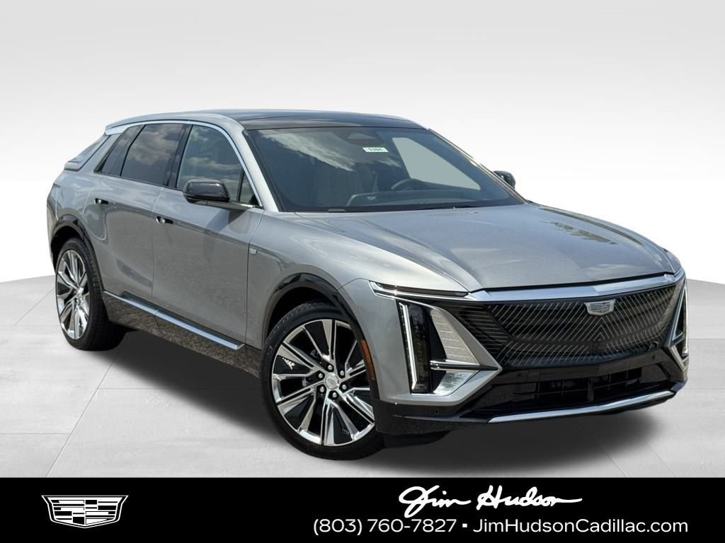 Argent Silver Metallic 2025 Cadillac LYRIQ Luxury 3 AWD SUV / Crossover All-Wheel Drive