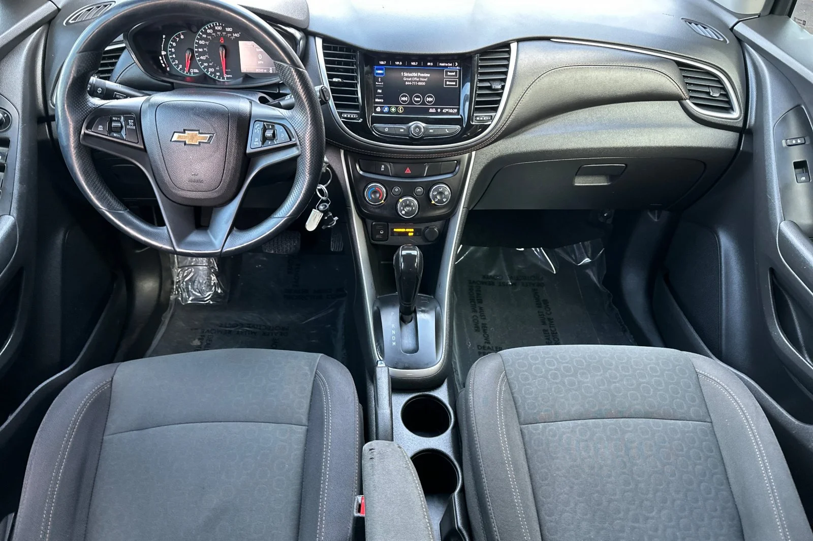 Used 2021 White Chevrolet LS image 12
