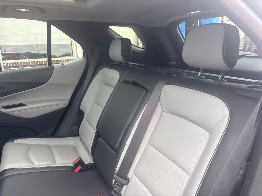 Used 2020 Midnight Blue Metallic Chevrolet Premier image 40
