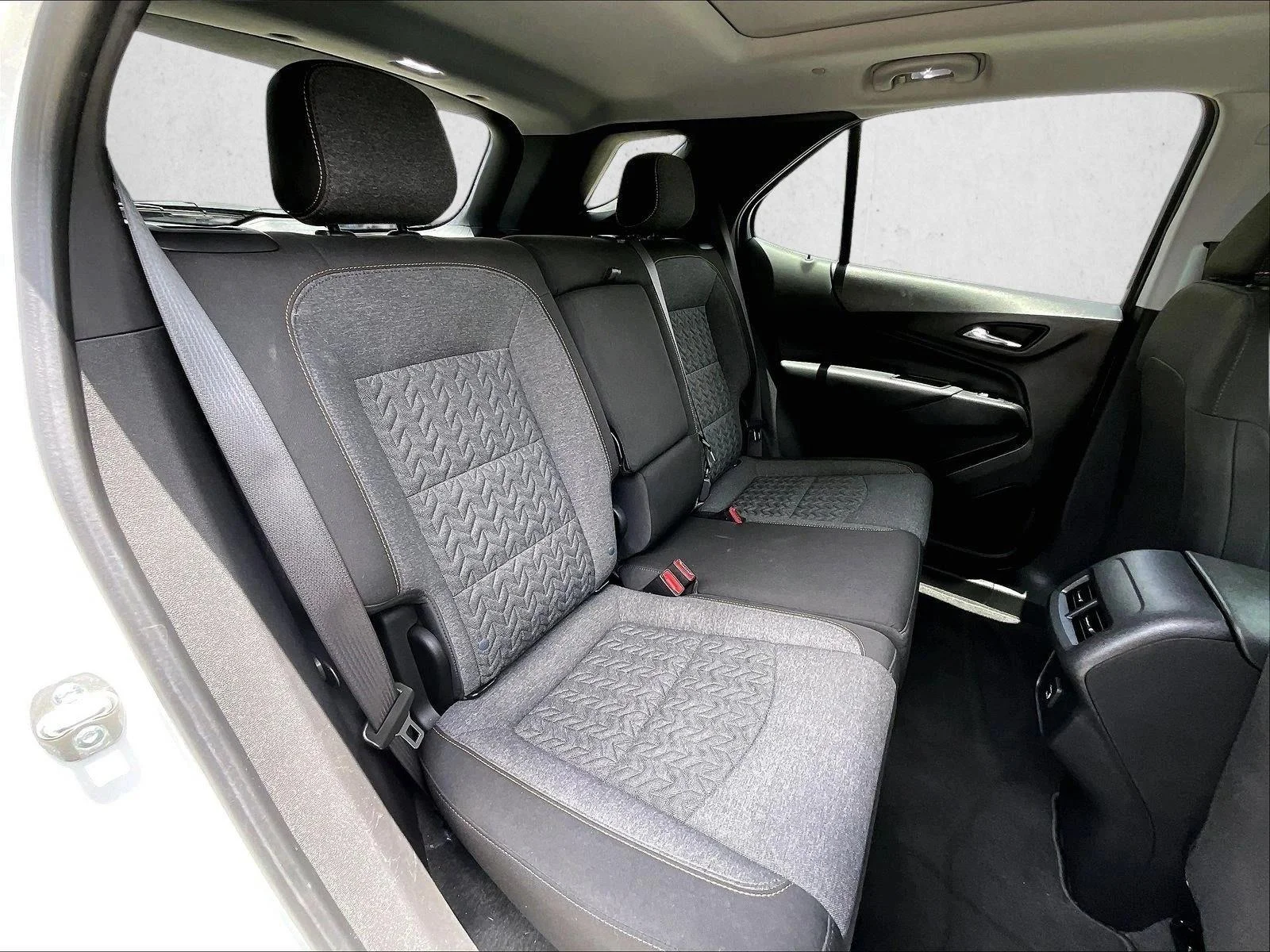 Used 2023 Summit White Chevrolet LT image 29