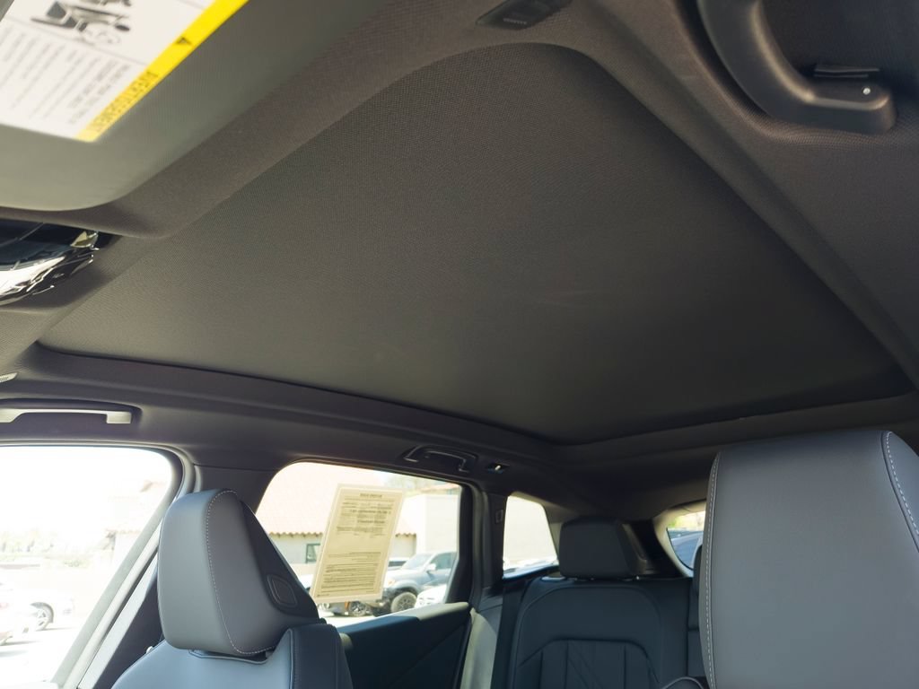 Used 2026 Skyscraper Grey Metallic BMW 30 xDrive image 10