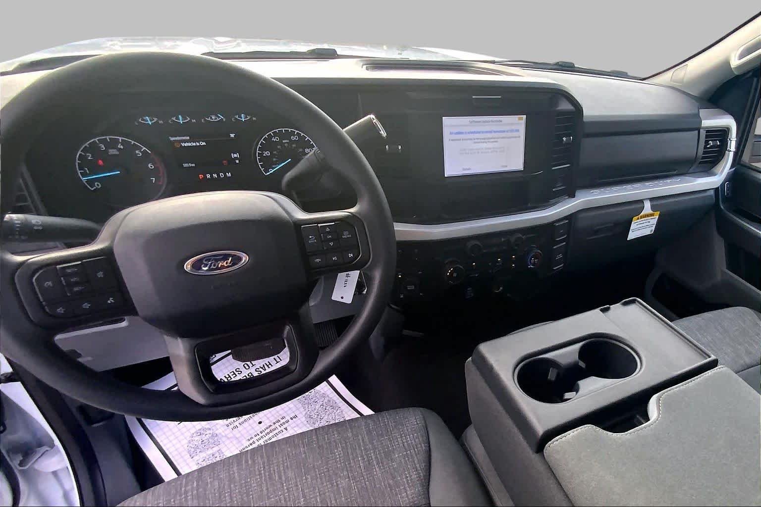 Certified Used 2025 Oxford White Ford XLT image 15