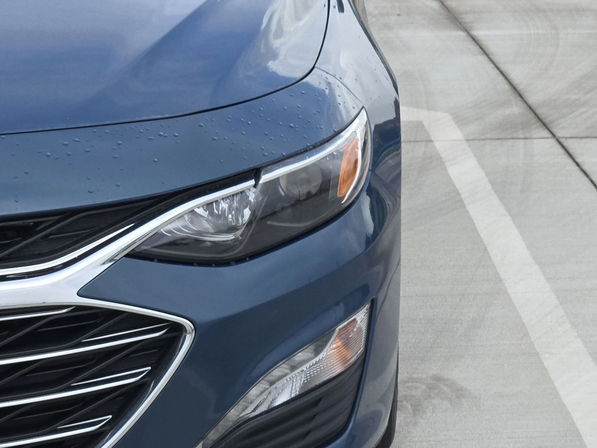 Used 2024 Lakeshore Blue Metallic Chevrolet LT image 10