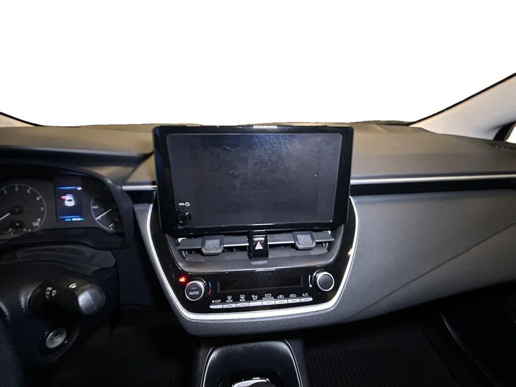 Used 2024 Classic Silver Toyota LE image 10