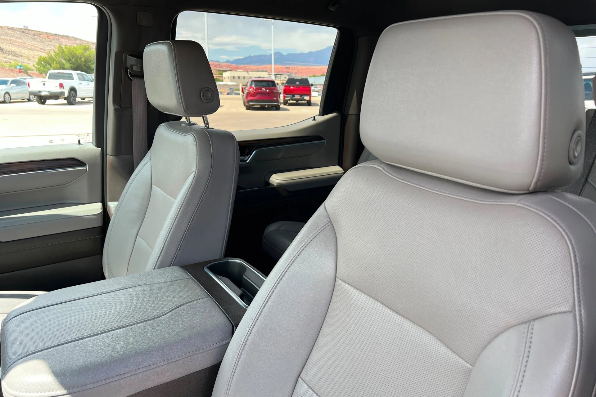 Used 2023 Titanium Rush Metallic GMC SLT image 16