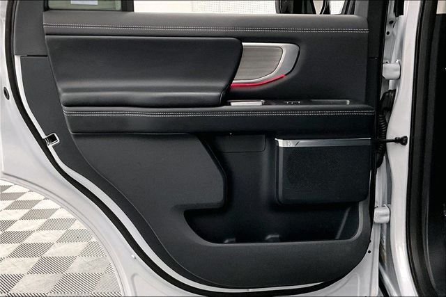 2025 Ford Expedition Platinum - Photo 24