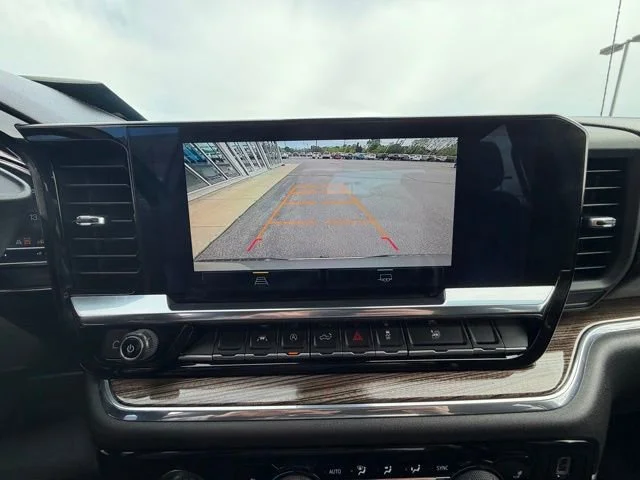 2023 Chevrolet Silverado 1500 LT - Photo 14
