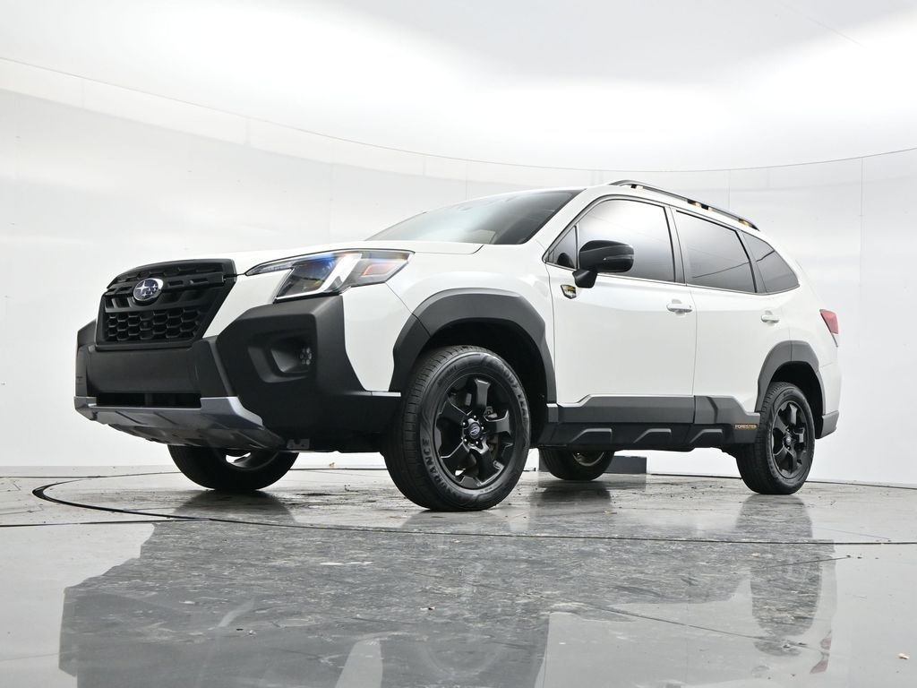 Used 2023 Crystal White Pearl Subaru Wilderness image 45