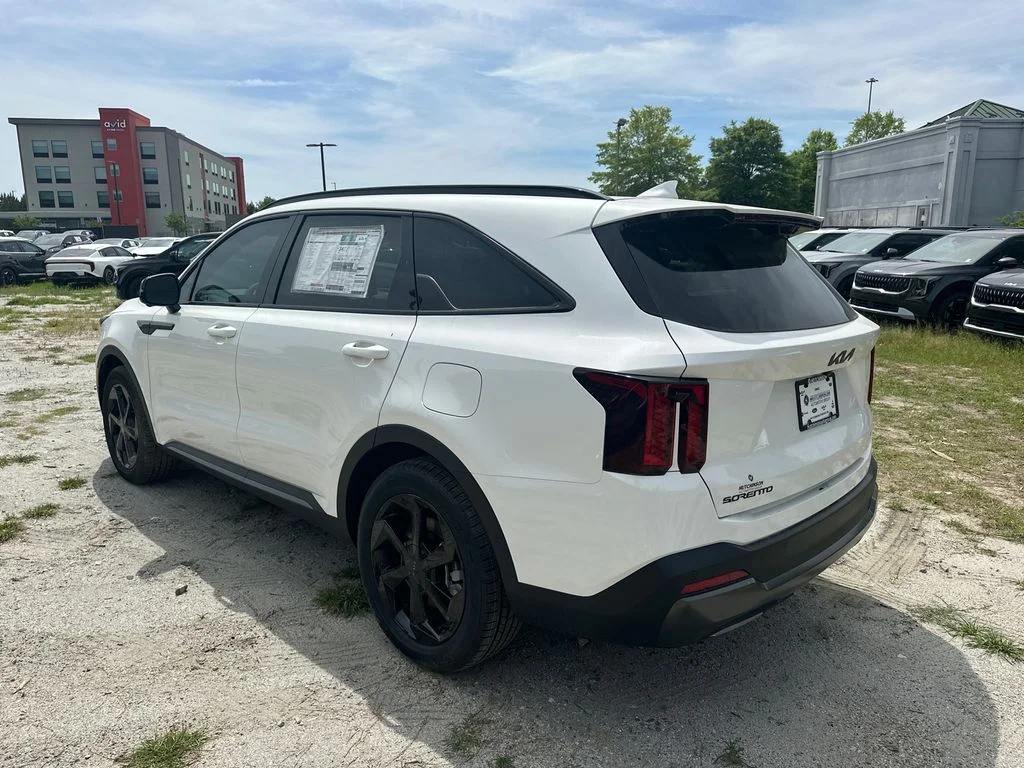 New 2026 White Kia X-Line SX Prestige image 5