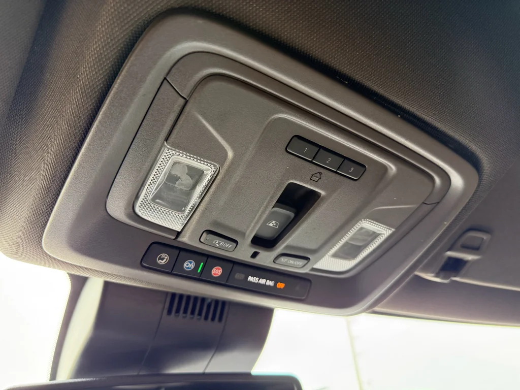 Used 2023 Summit White Chevrolet LTZ image 18