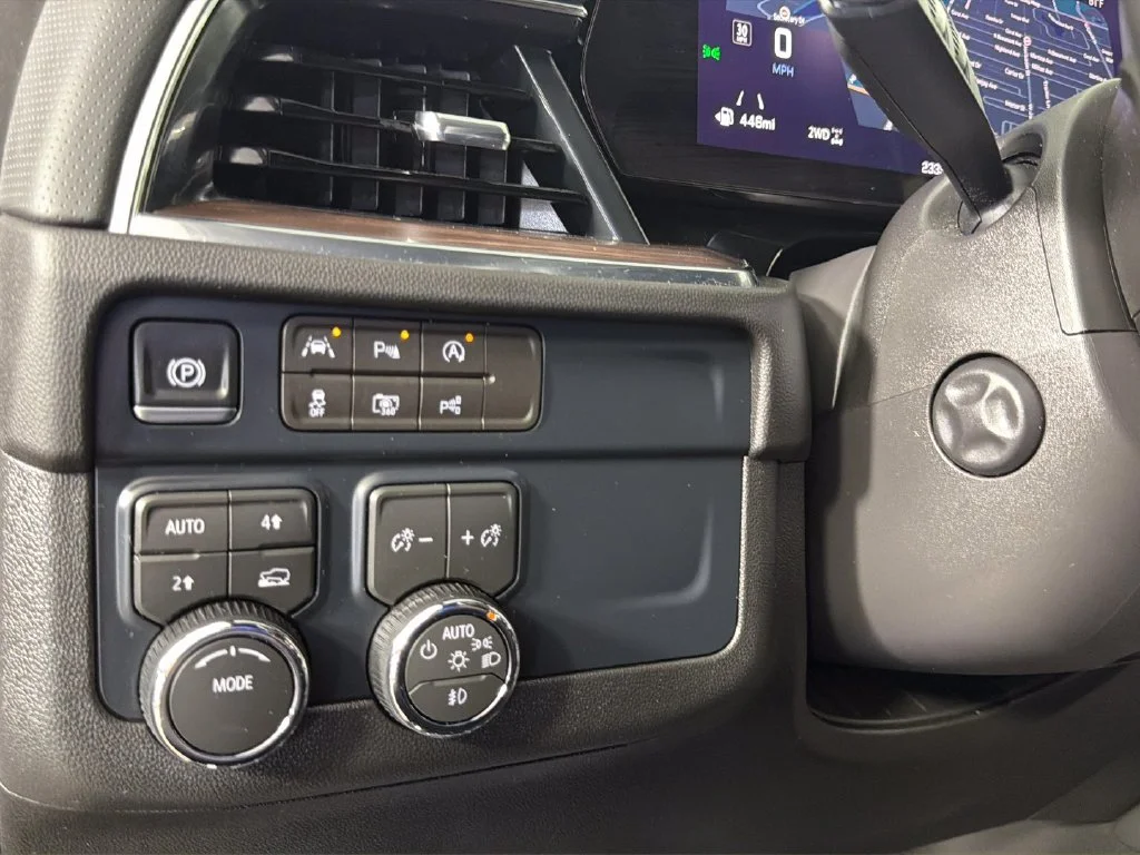 Used 2026 Black Chevrolet Premier image 21