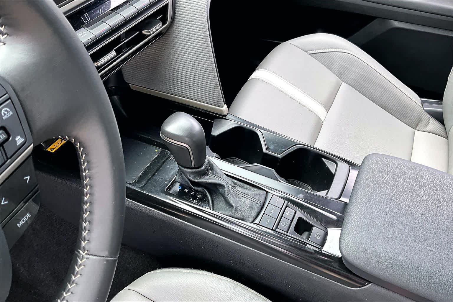 Used 2025 Underground Toyota SE image 15