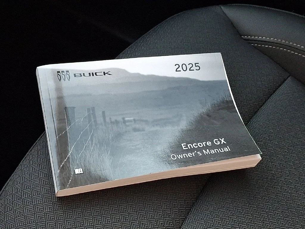 2025 Buick Encore GX Preferred - Photo 25