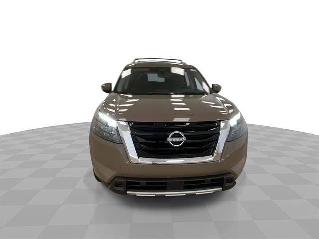 Certified Used 2025 Beige Nissan Platinum 4WD image 4