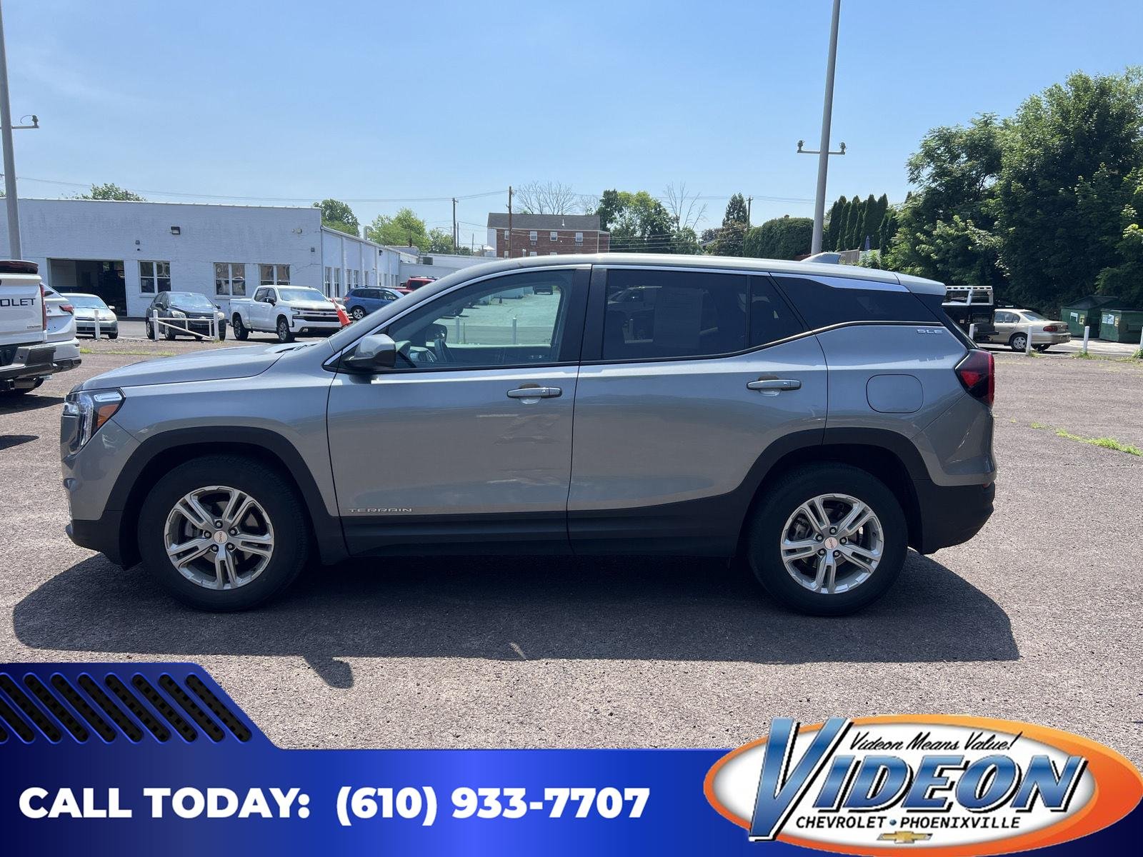 2023 GMC Terrain SLE FWD's photo