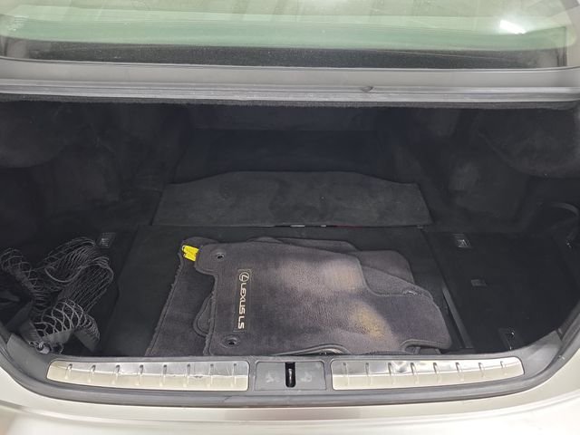 Used 2018 Silver Lexus 500 Base image 33