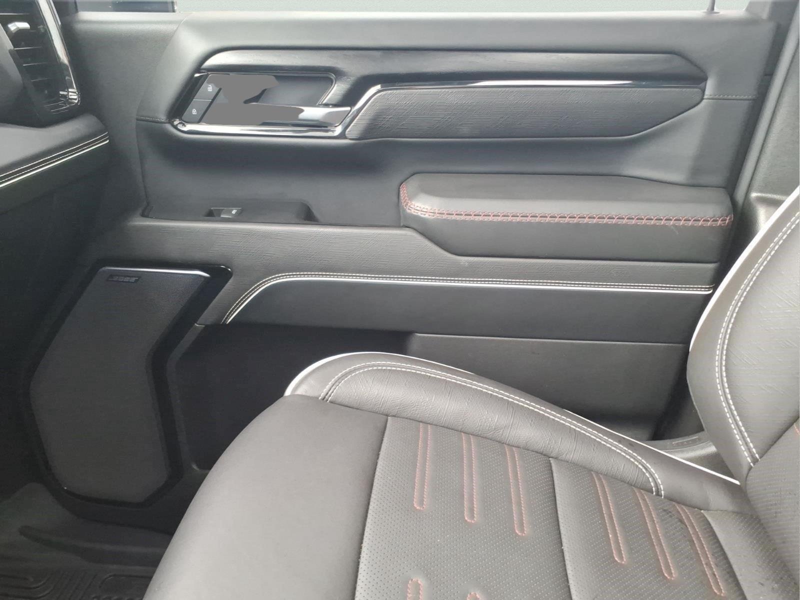Certified Used 2025 Sterling Metallic GMC AT4X image 27