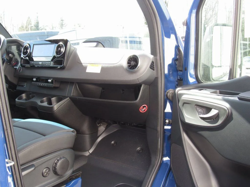 2025 Mercedes-Benz Sprinter Cargo Van Base - Photo 52