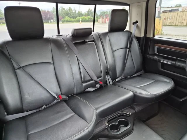 Used 2015 Crystal Metallic Ram Laramie image 22