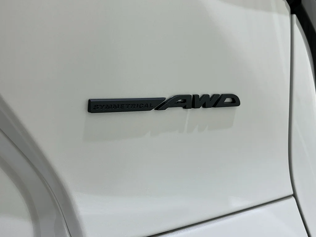 2026 Subaru Solterra Premium - Photo 9