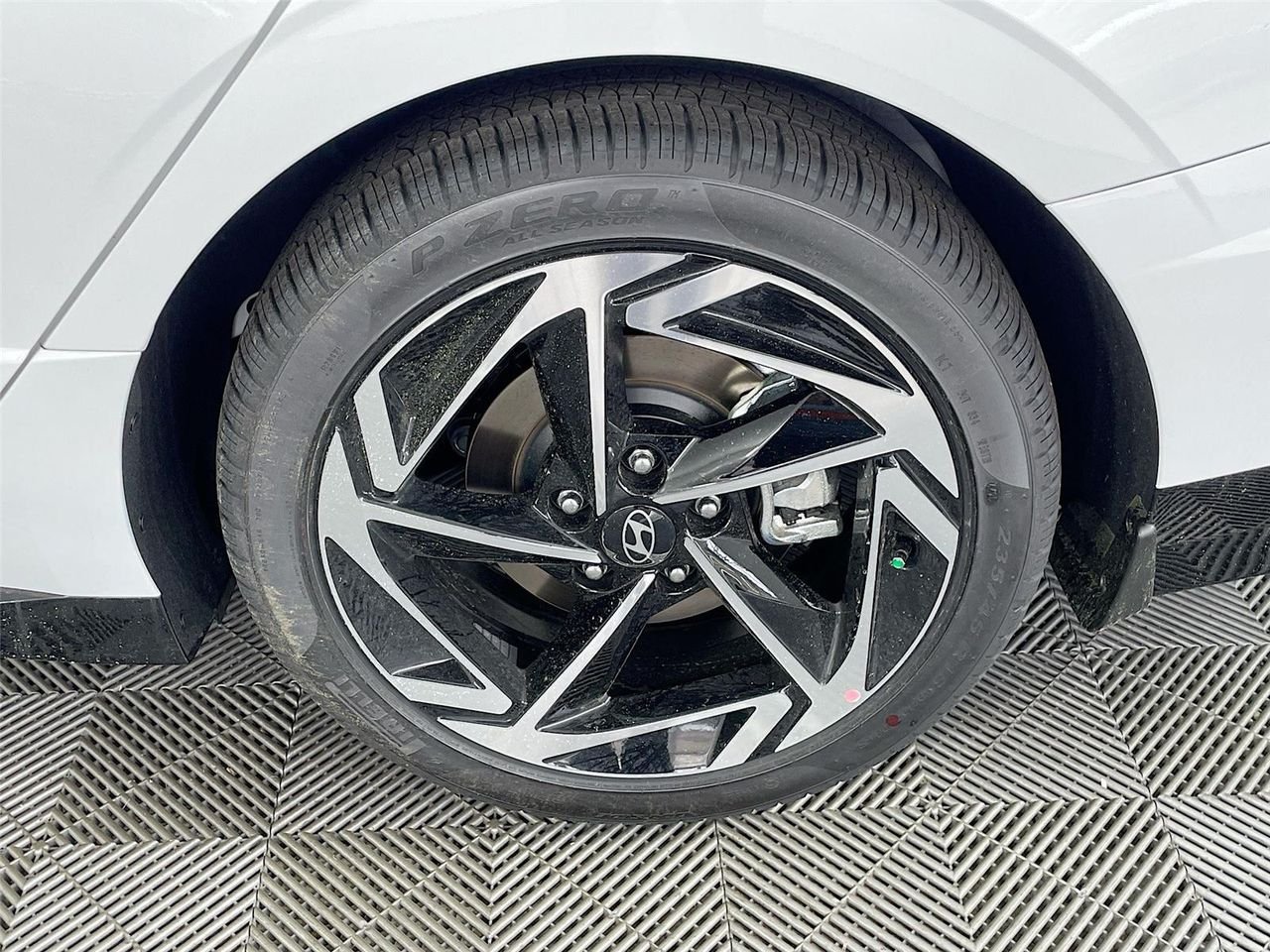 New 2026 Serenity White Hyundai SEL Sport image 19