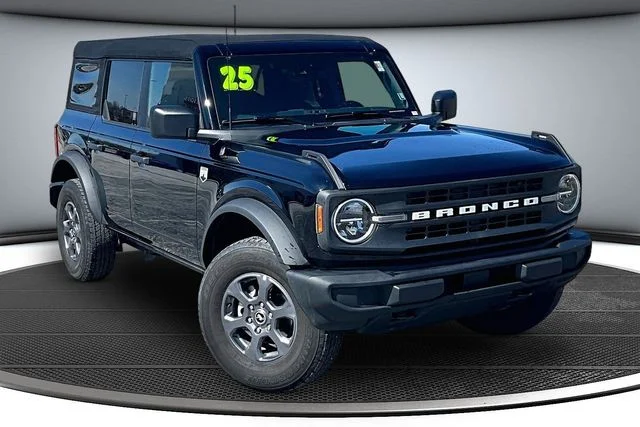 Used 2025 Shadow Black Ford Big Bend image 3
