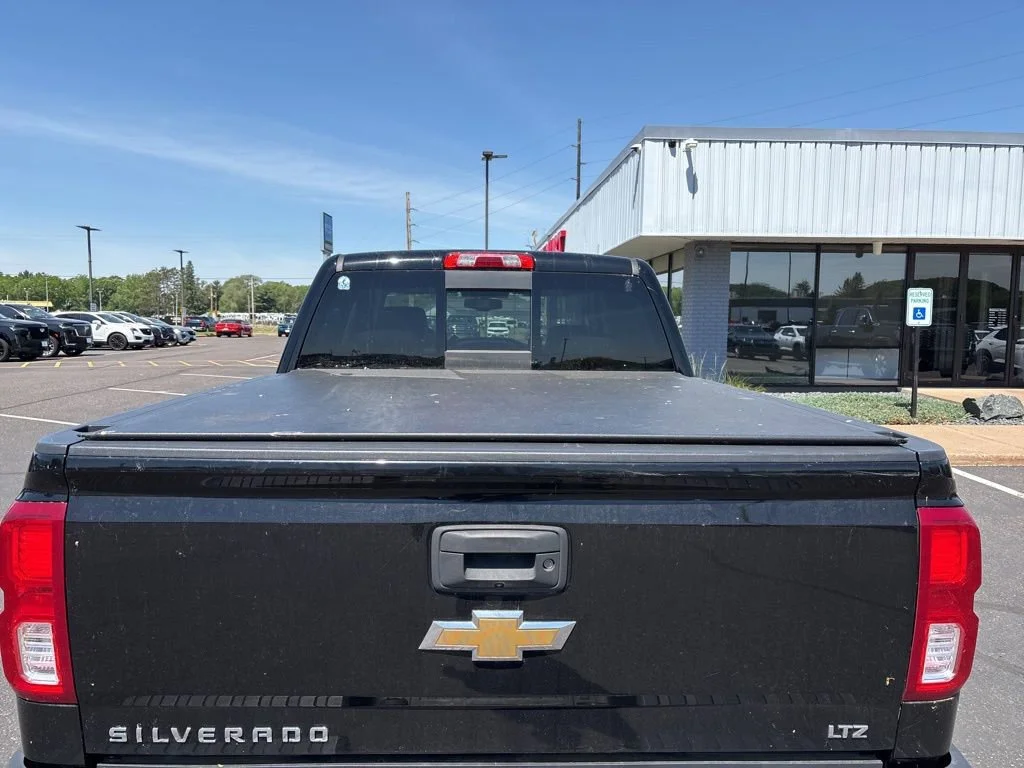 Used 2018 BLACK Chevrolet LTZ image 2