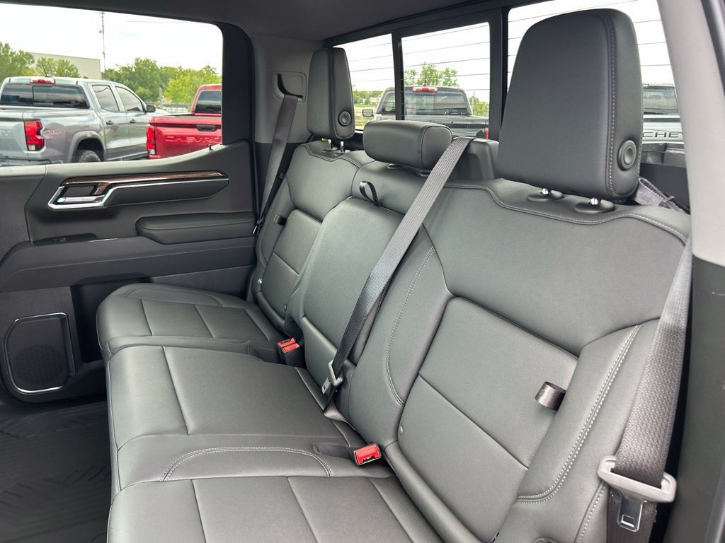 2026 Chevrolet Silverado 1500 LT - Photo 39