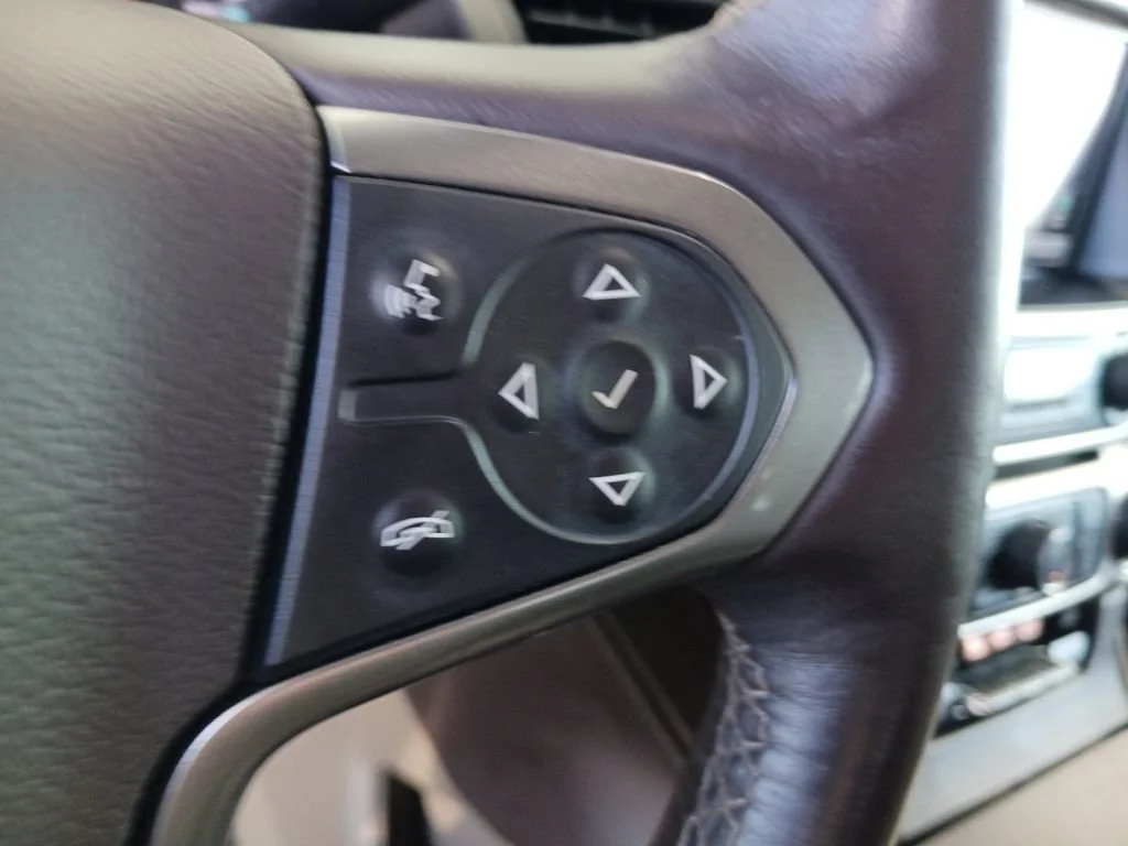 Used 2017 CHAMPAGNE SILVER METALLIC Chevrolet Premier image 35