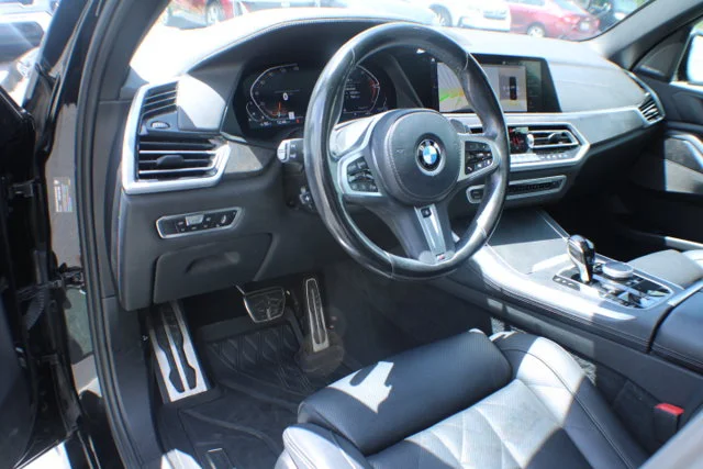 Used 2023 Black Sapphire Metallic BMW xDrive40i image 8