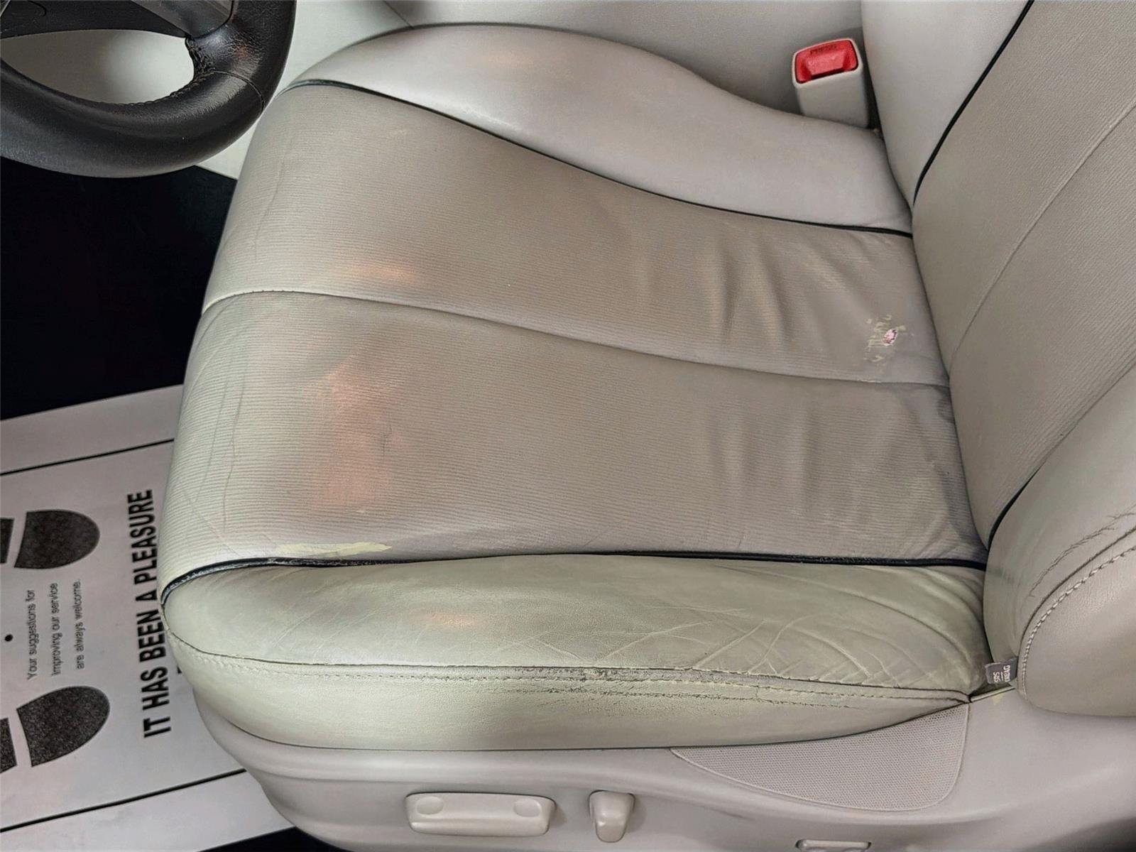 Used 2013 Classic Silver Metallic Toyota Limited image 20