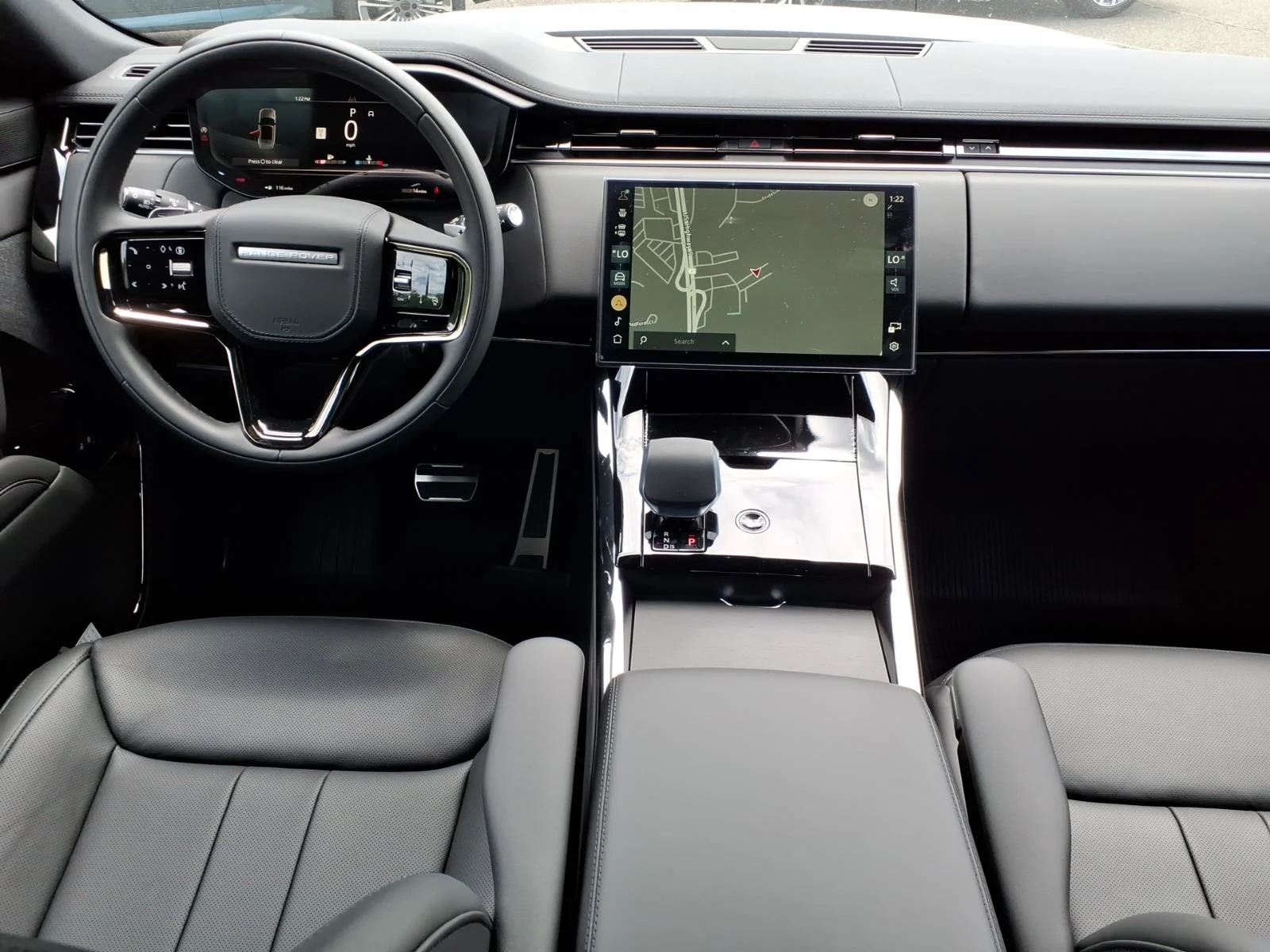 New 2026 Fuji White Land Rover Dynamic SE image 4