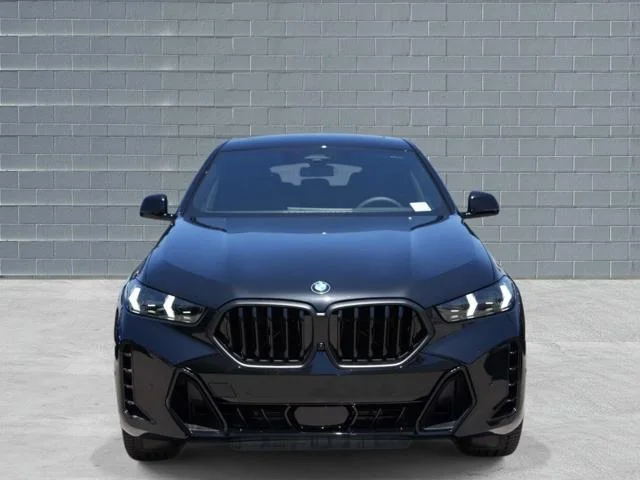 Used 2027 Black Sapphire Metallic BMW xDrive40i Sports Activity Coupe image 2