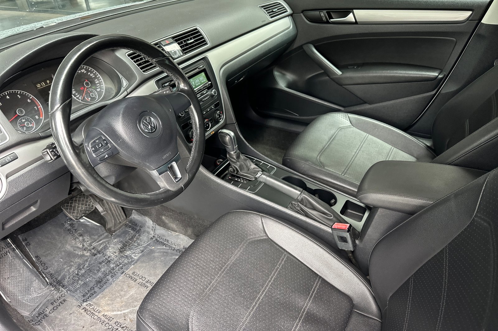 Used 2015 Silver Volkswagen  image 10