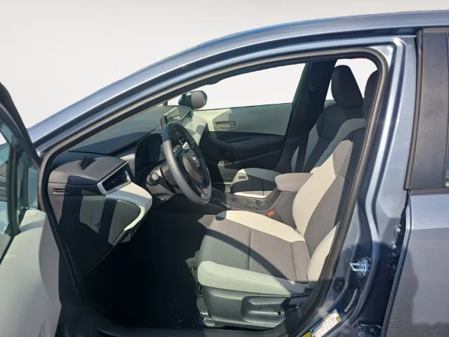 New 2027 Celestite Toyota LE image 7