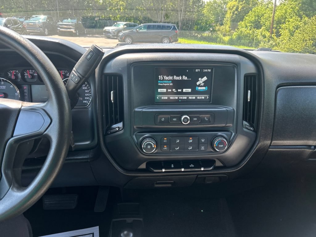 2018 Chevrolet Silverado 1500 Custom - Photo 20
