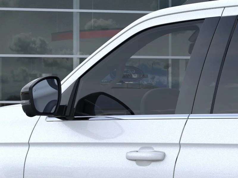 New 2026 Star White Metallic Tri-Coat Ford MAX Platinum® image 20