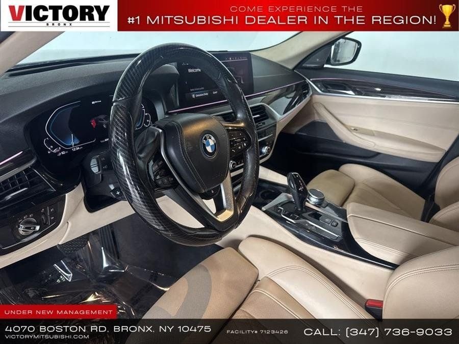 Used 2022 White BMW 530e iPerformance image 33