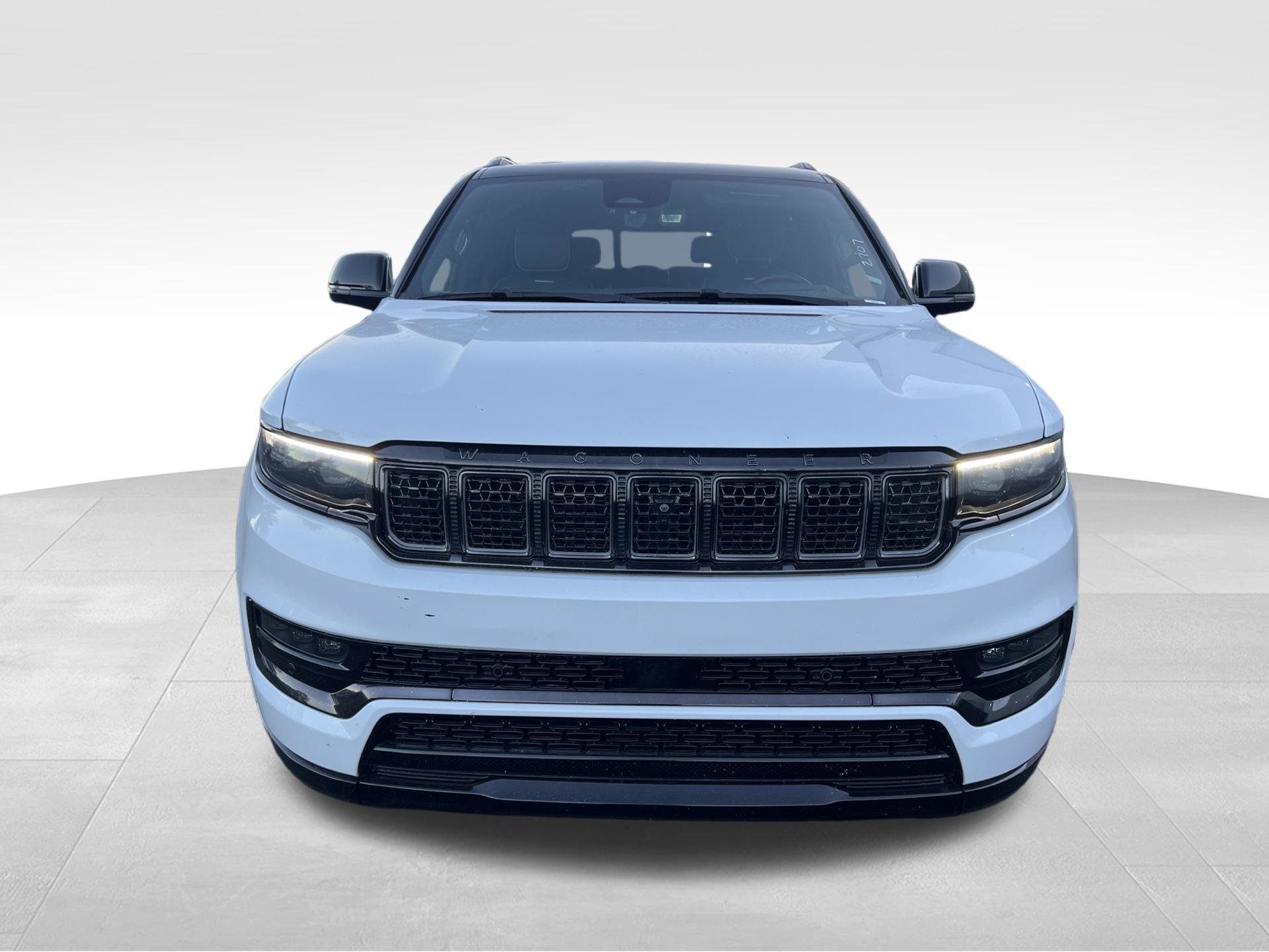 Used 2024 White Jeep Series II image 2