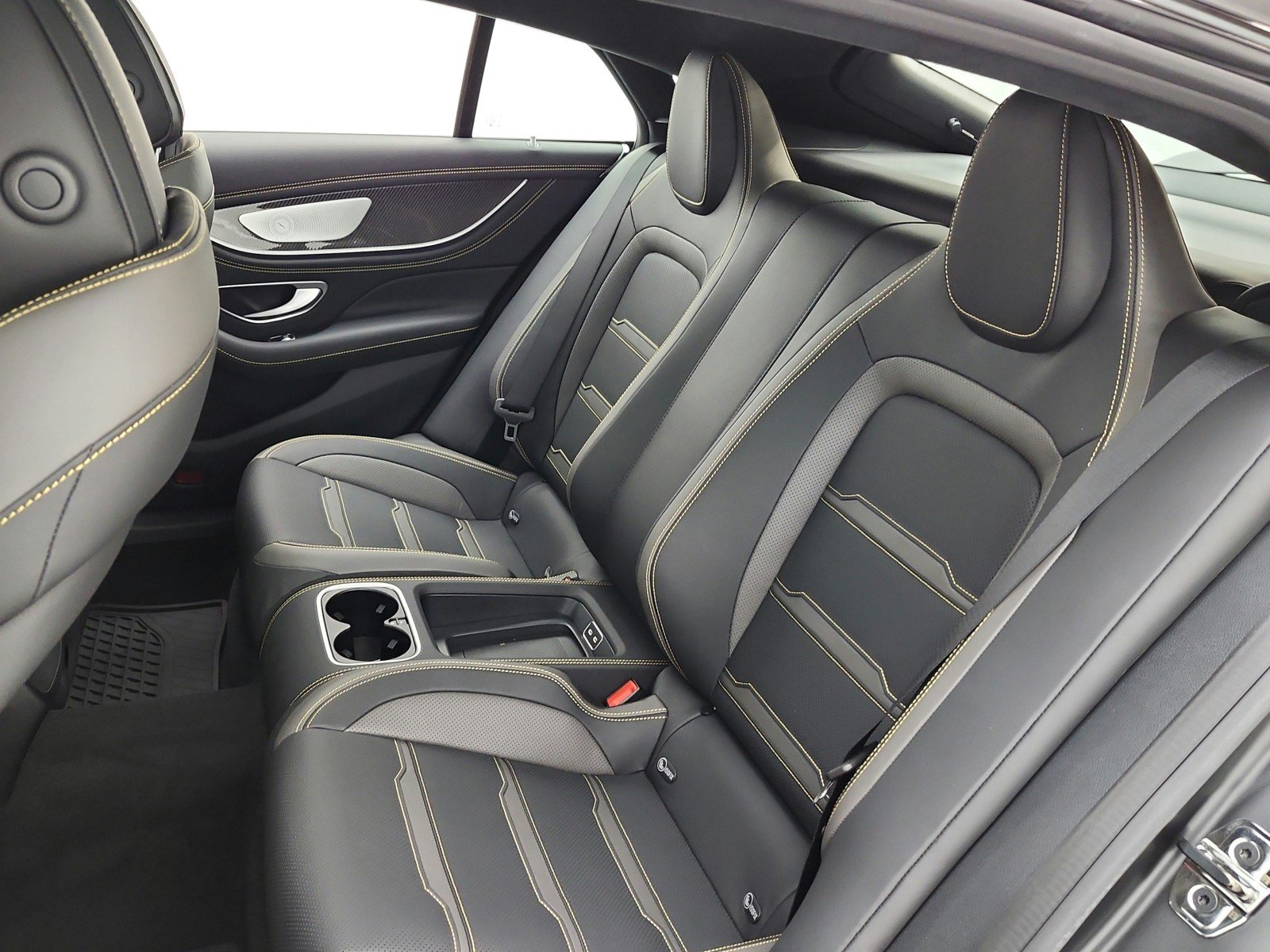 New 2026 MANUFAKTUR Graphite Grey Magno Mercedes-Benz AMG® GT 43 4-Door Coupe image 11