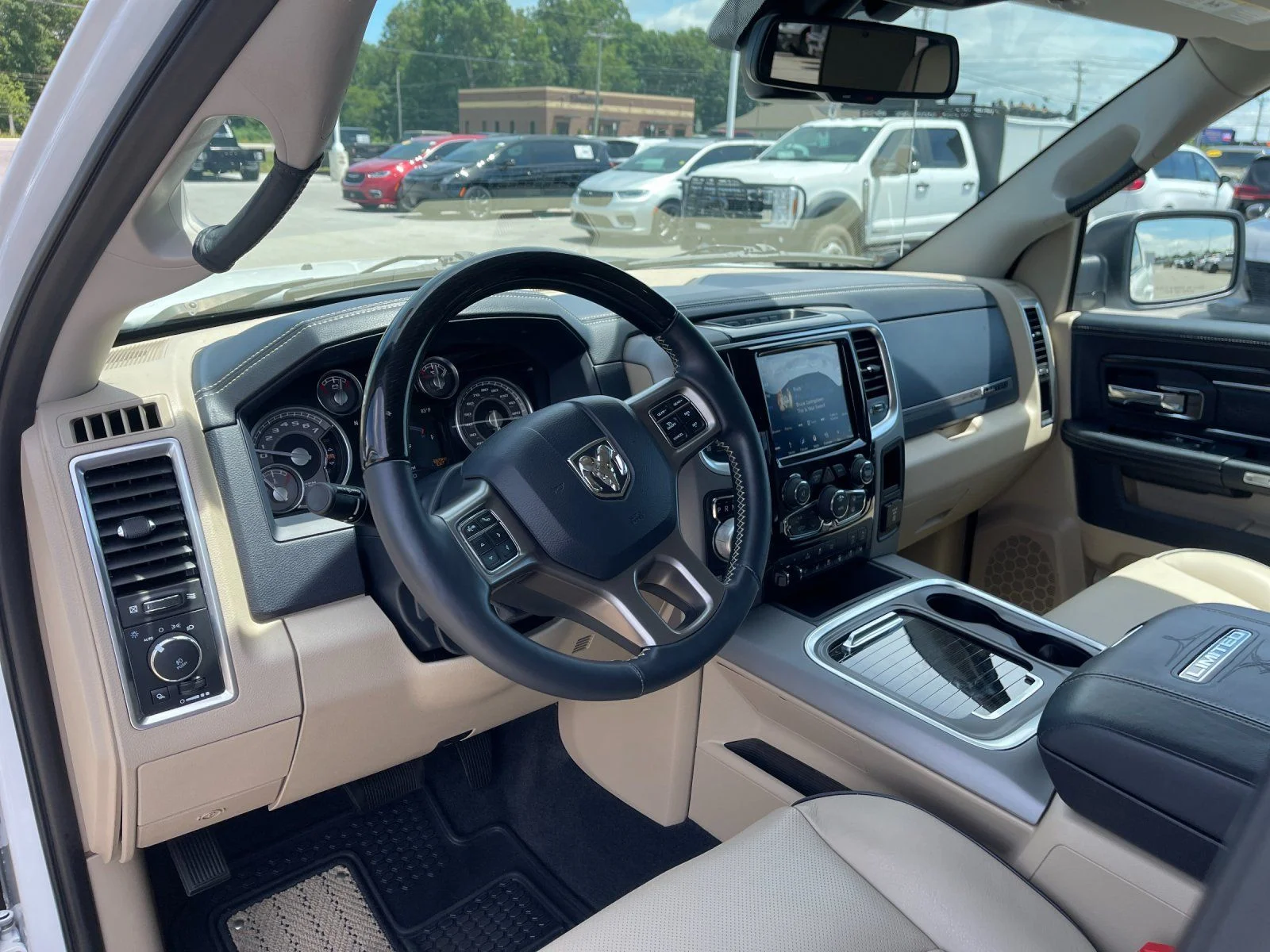 Used 2018 White Ram Laramie Longhorn image 11