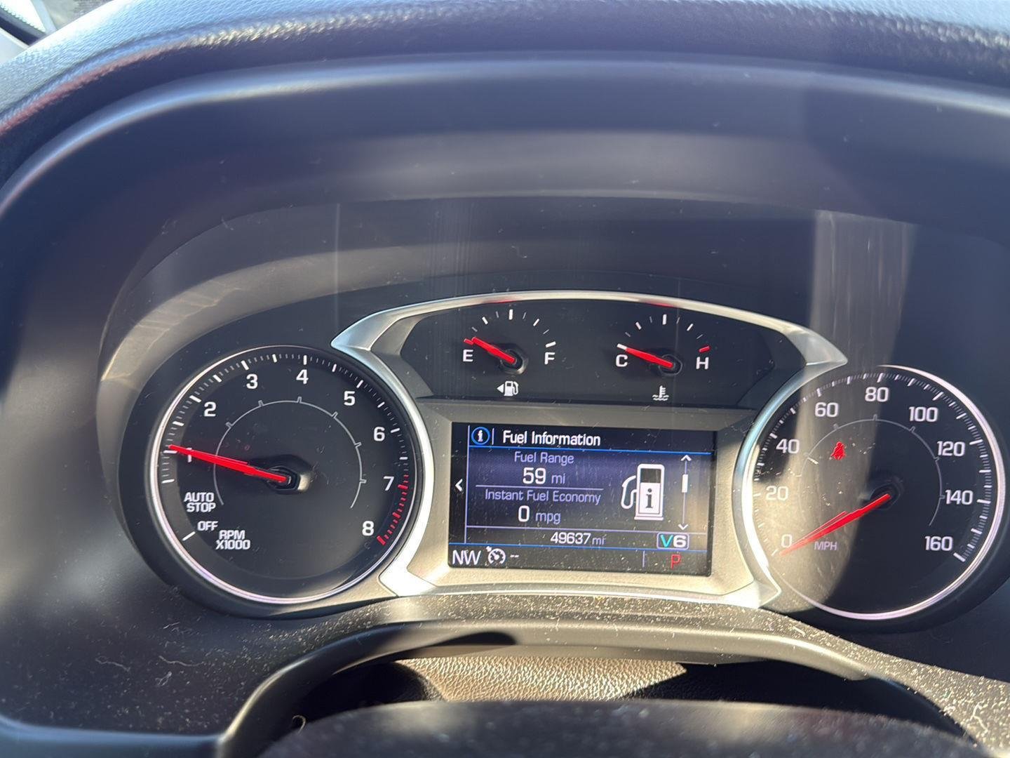 Used 2020 Smokey Quartz Metallic GMC SLE image 7