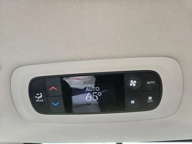 Used 2022 Gray Chrysler Touring L image 15