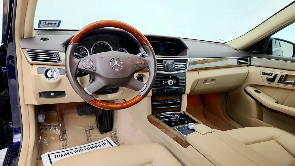 Used 2010 Capri Blue Metallic Mercedes-Benz 4dr Sedan E 350 Luxury 4MATIC® image 13