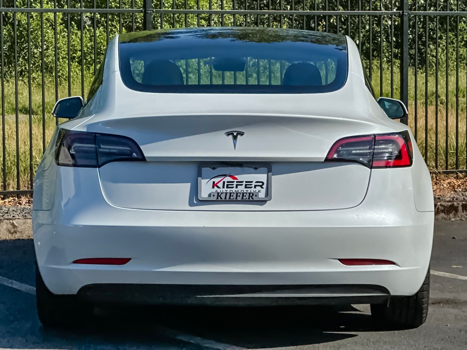 Used 2023 White Tesla Base image 4