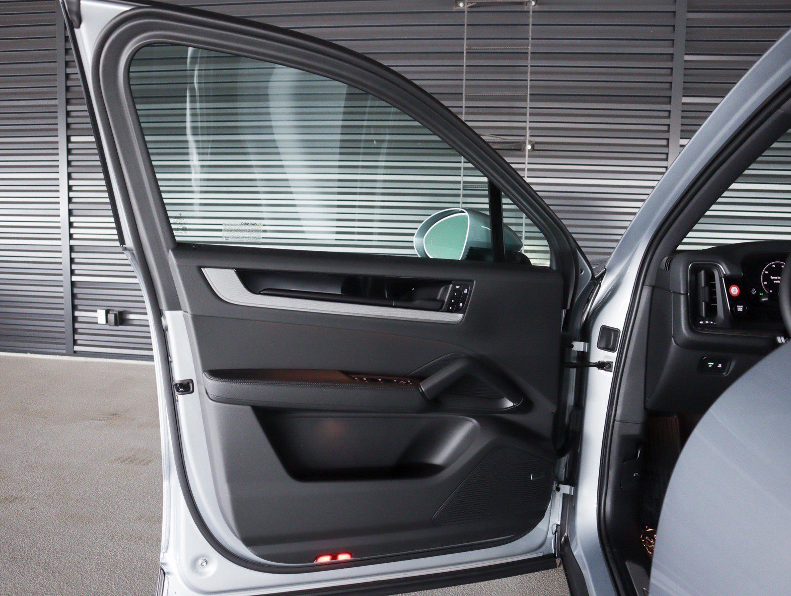 New 2026 Dolomite Silver Metallic Porsche  image 22